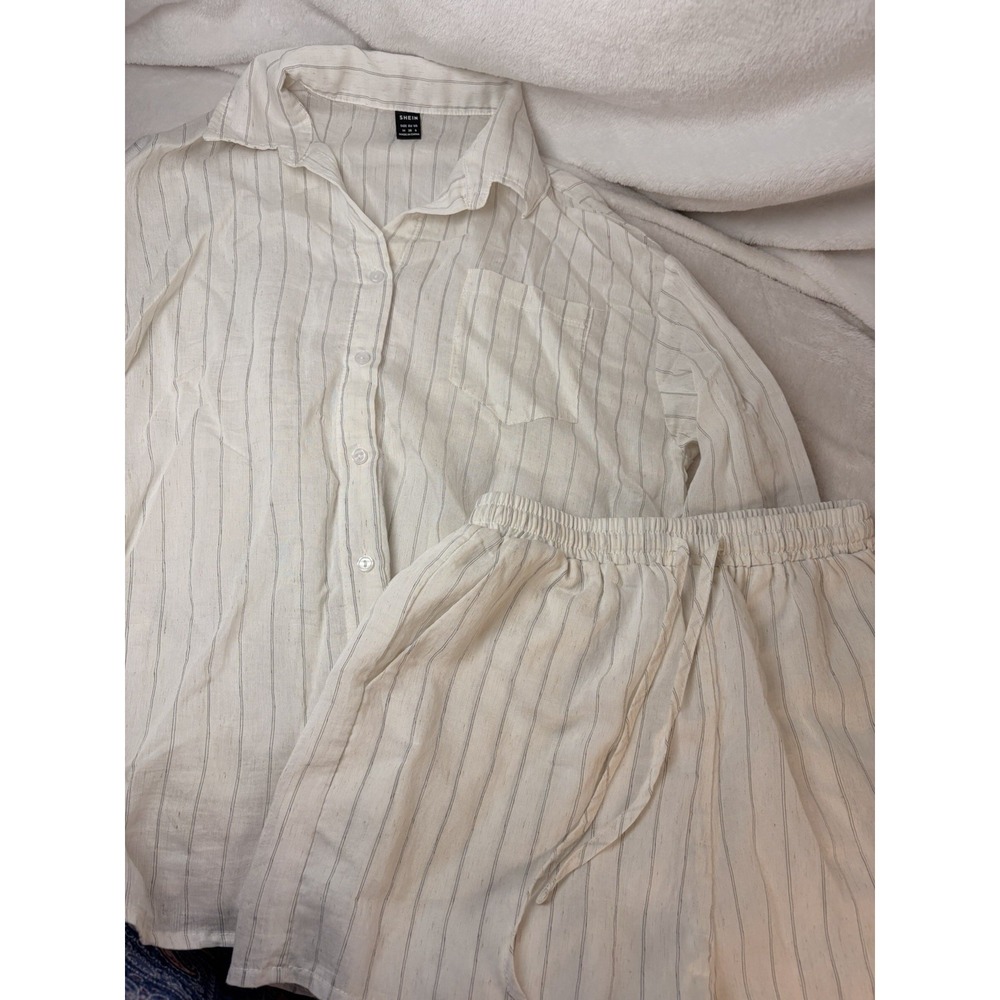 SHEIN Pinstripe Loungewear Set White Cream Striped Button Down Shorts Med EUC